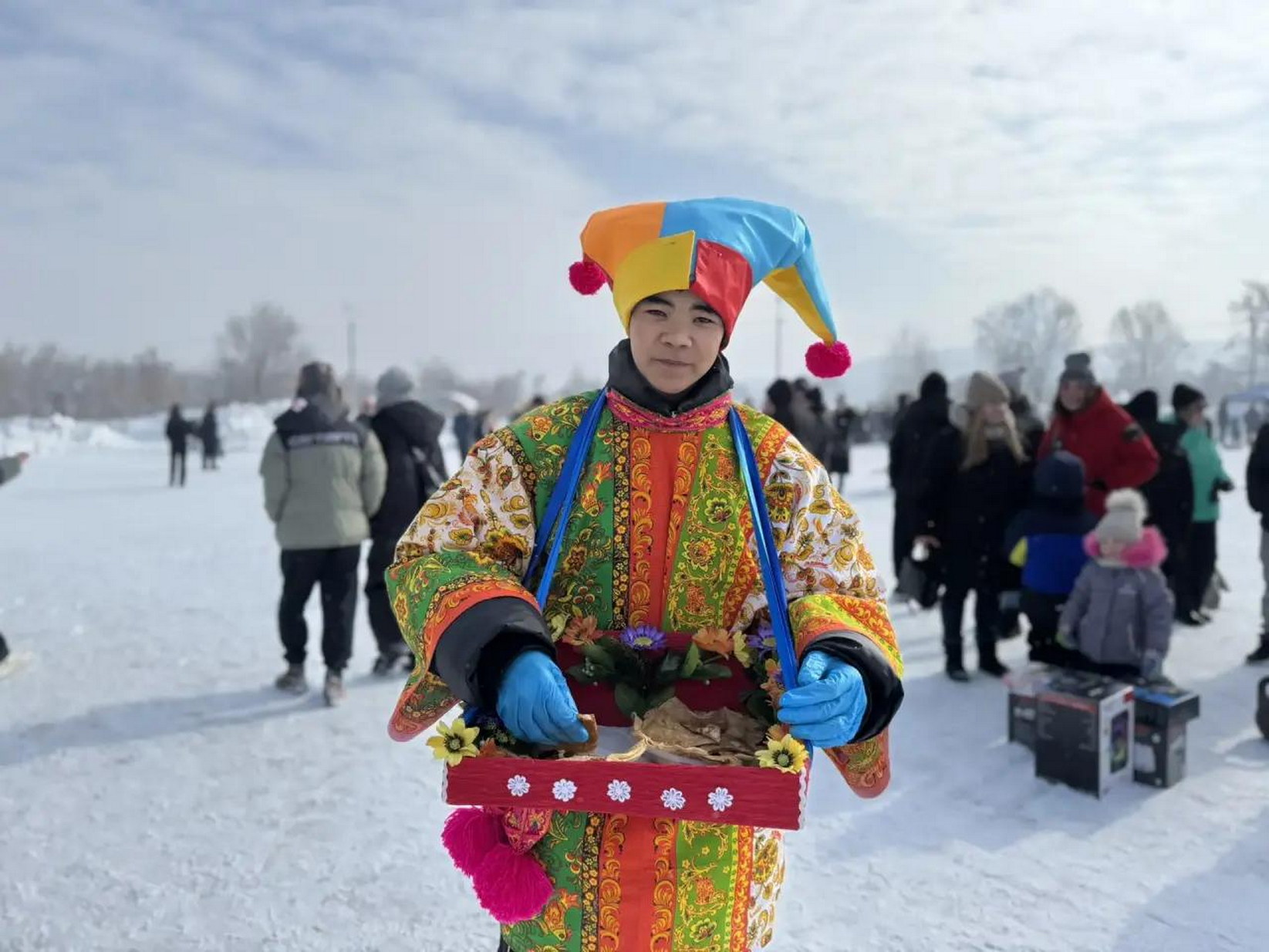 Блины, пляски и сжигание чучела: в районе Алтай с размахом проводили зиму
