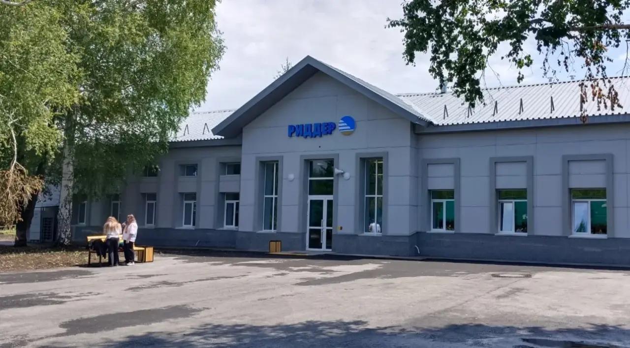 Риддерцам пояснили, почему временно не работал новый железнодорожный вокзал