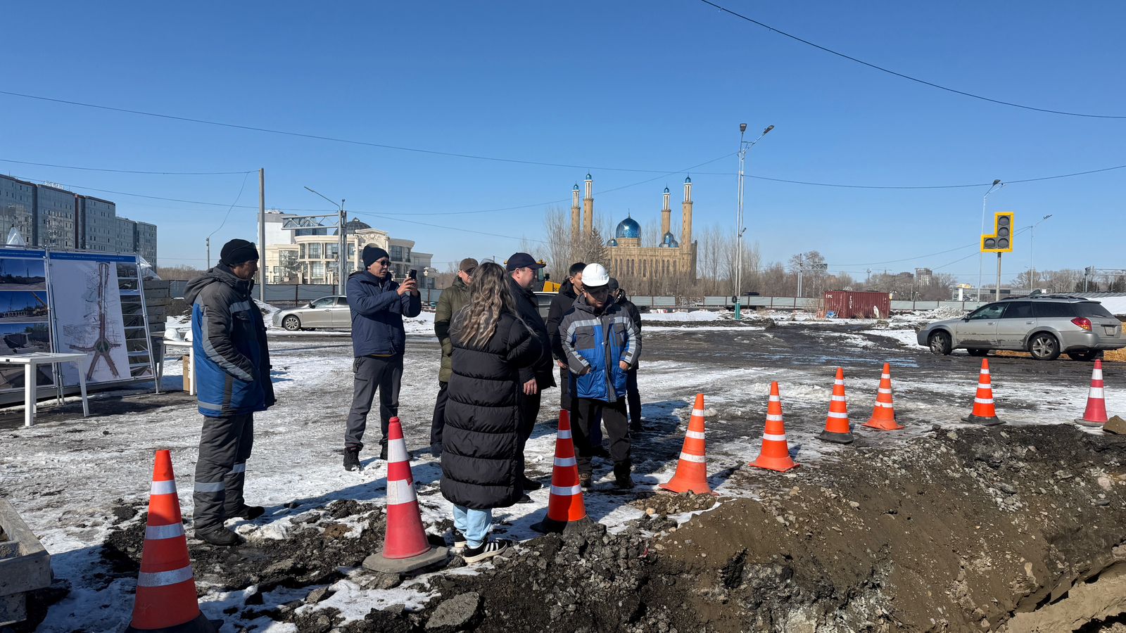Аким Усть-Каменогорска проинспектировал строительство новой транспортной развязки