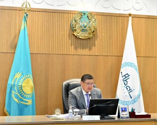В области Абай готовятся к ЕНТ, каникулам и купальному сезону 2026