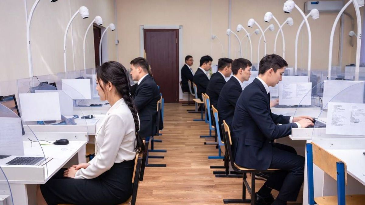 Абитуриентов Казахстана предупредили о наказании за фальшивые сертификаты ЕНТ