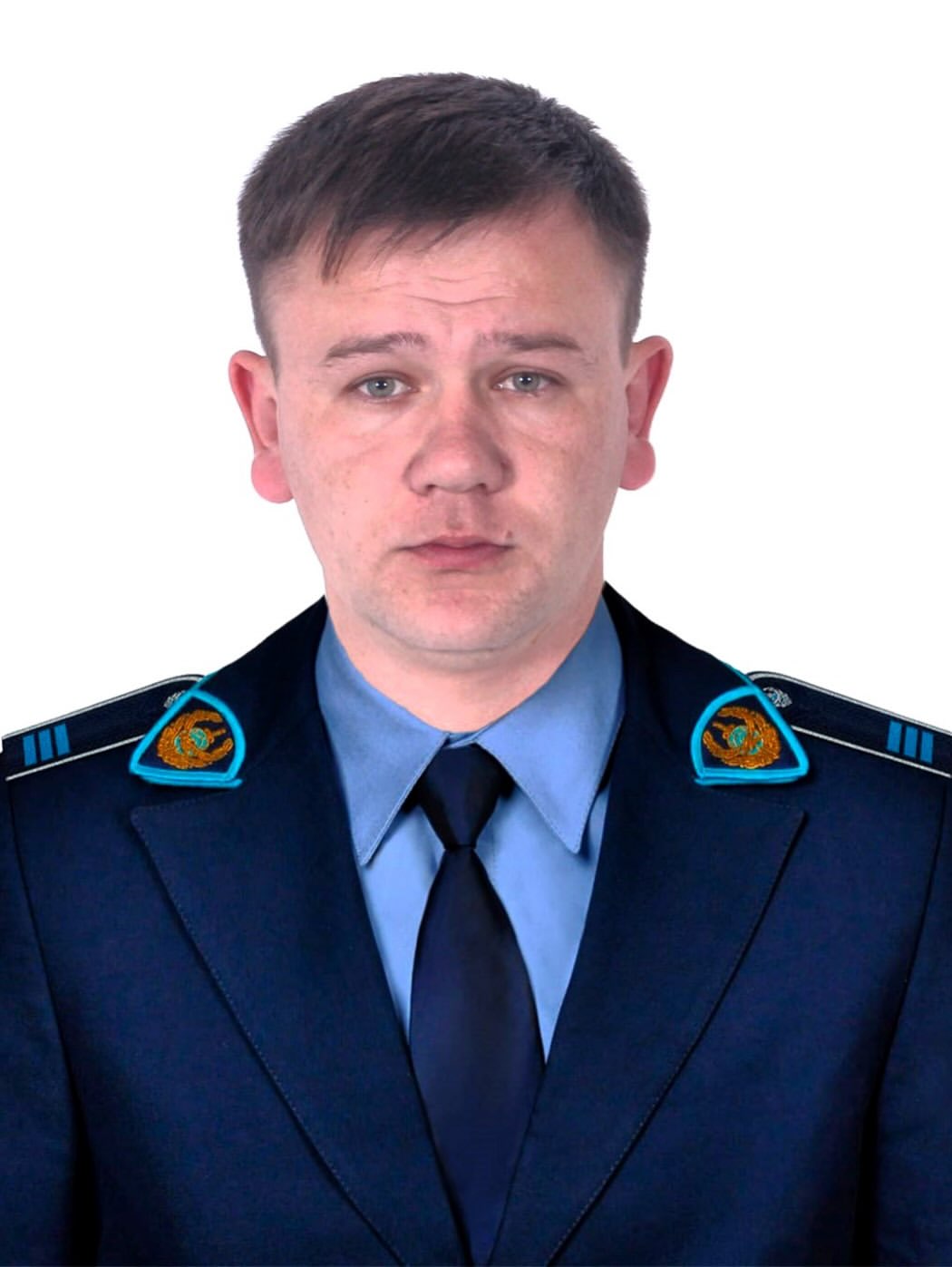 Полицейский из области Абай спас женщину из горящего дома