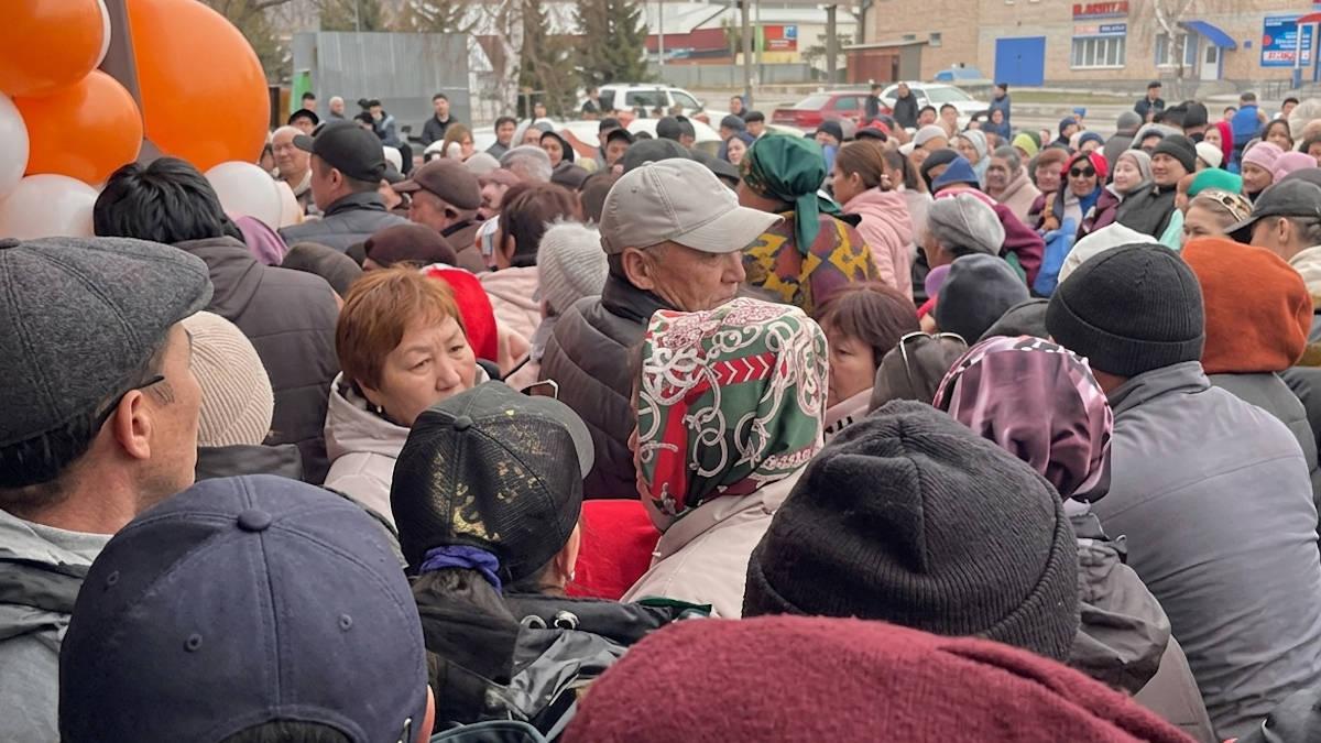 В Усть-Каменогорске бесплатно раздавали плов: предпринимателя оштрафовали 