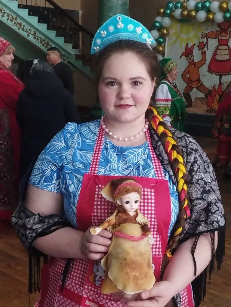 Хозяйки из Риддера соревновались в искусстве выпечки блинов