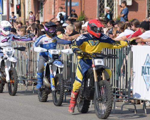 В Риддере состоялось открытие международного фестиваля RIDDER EXTREME ENDURO