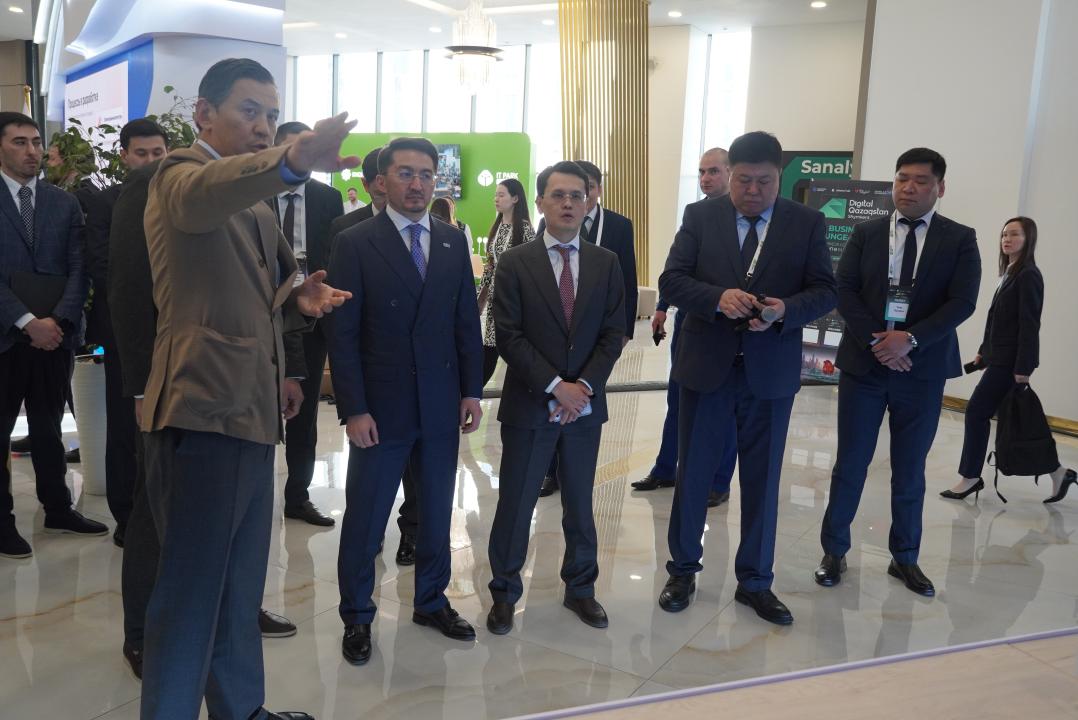 Сельские регионы Казахстана подключают к высокоскоростному интернету через FWA