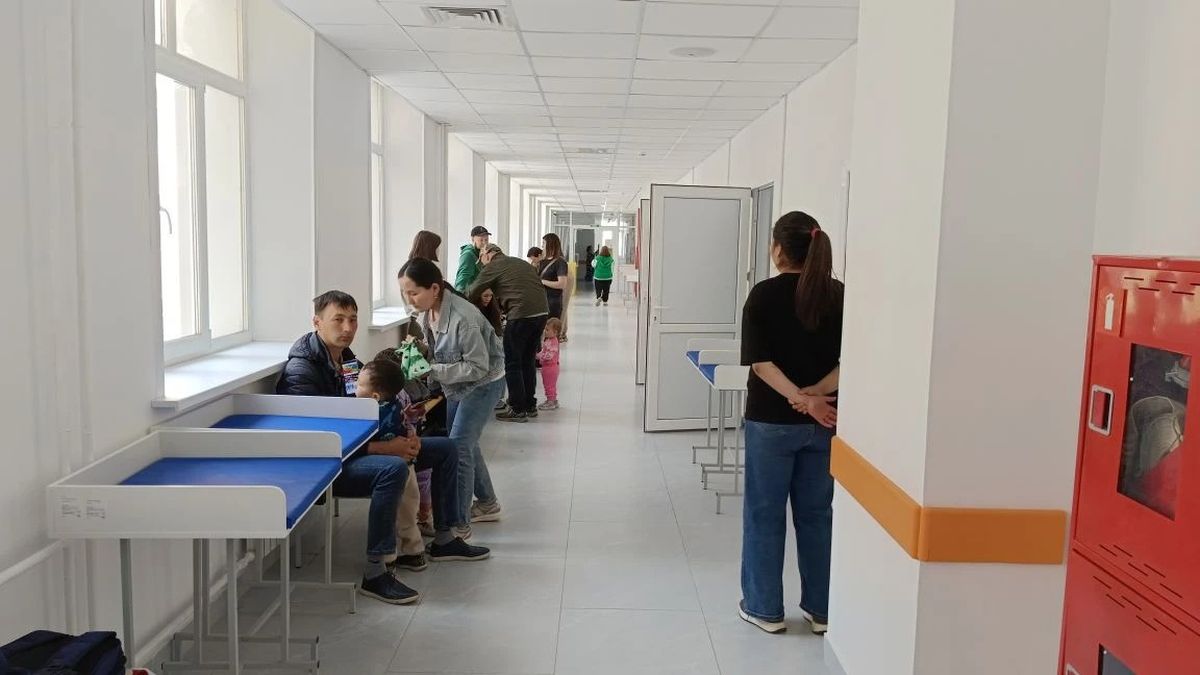 В Риддере пациентов детской и взрослой поликлиник теперь принимают в одном здании