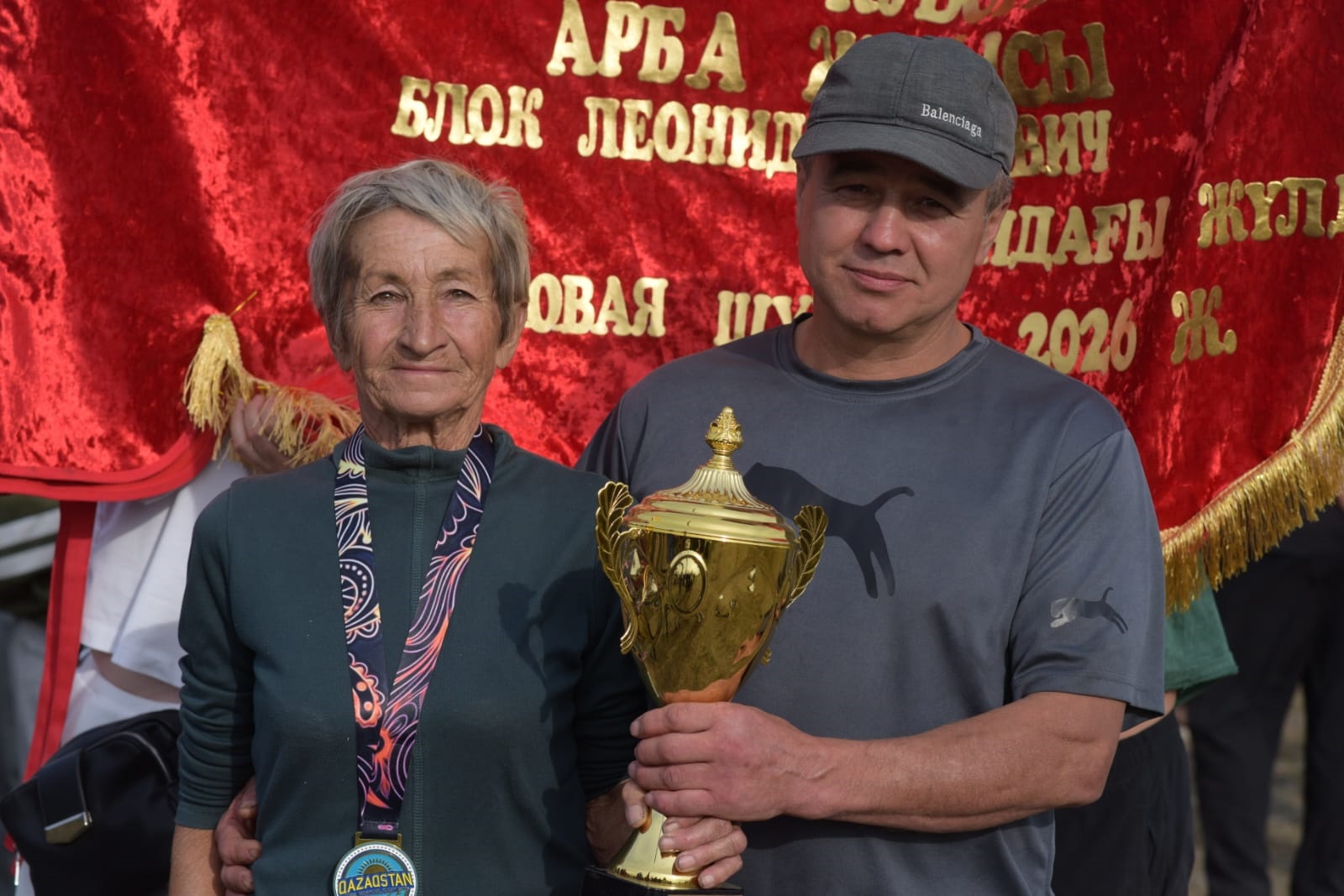 70-летняя наездница из ВКО выиграла заезд на «Кубке Евразии»
