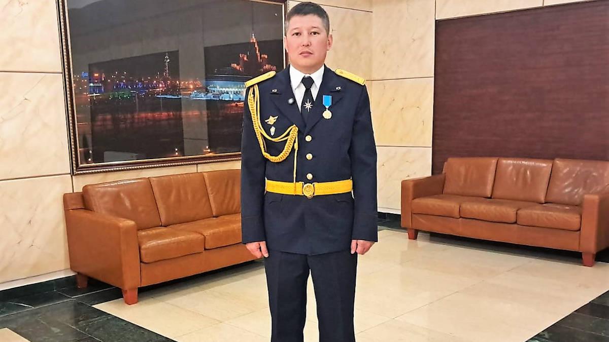 Водитель пожарной части Усть-Каменогорска получил государственную награду 