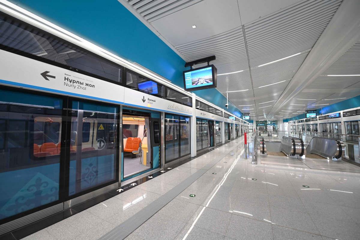 LRT в Астане официально переименовали в Tarlan Astana
