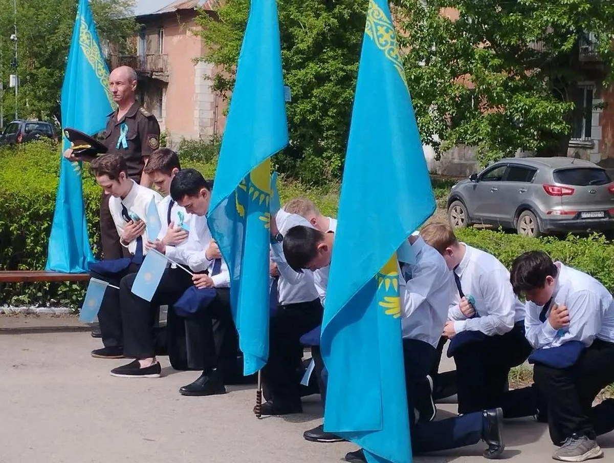 В Риддере почтили память Героя Советского Союза Тулегена Тохтарова