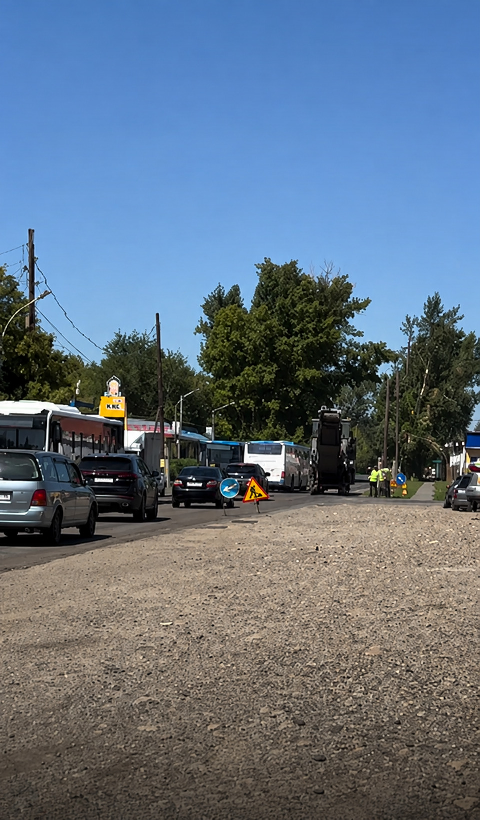 В Усть-Каменогорске начали ремонт улицы Карбышева