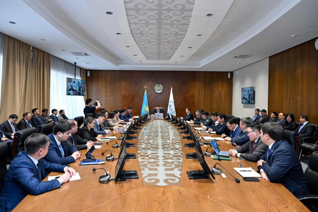 От Алаколя до сёл: в области Абай обсудили ключевые проекты