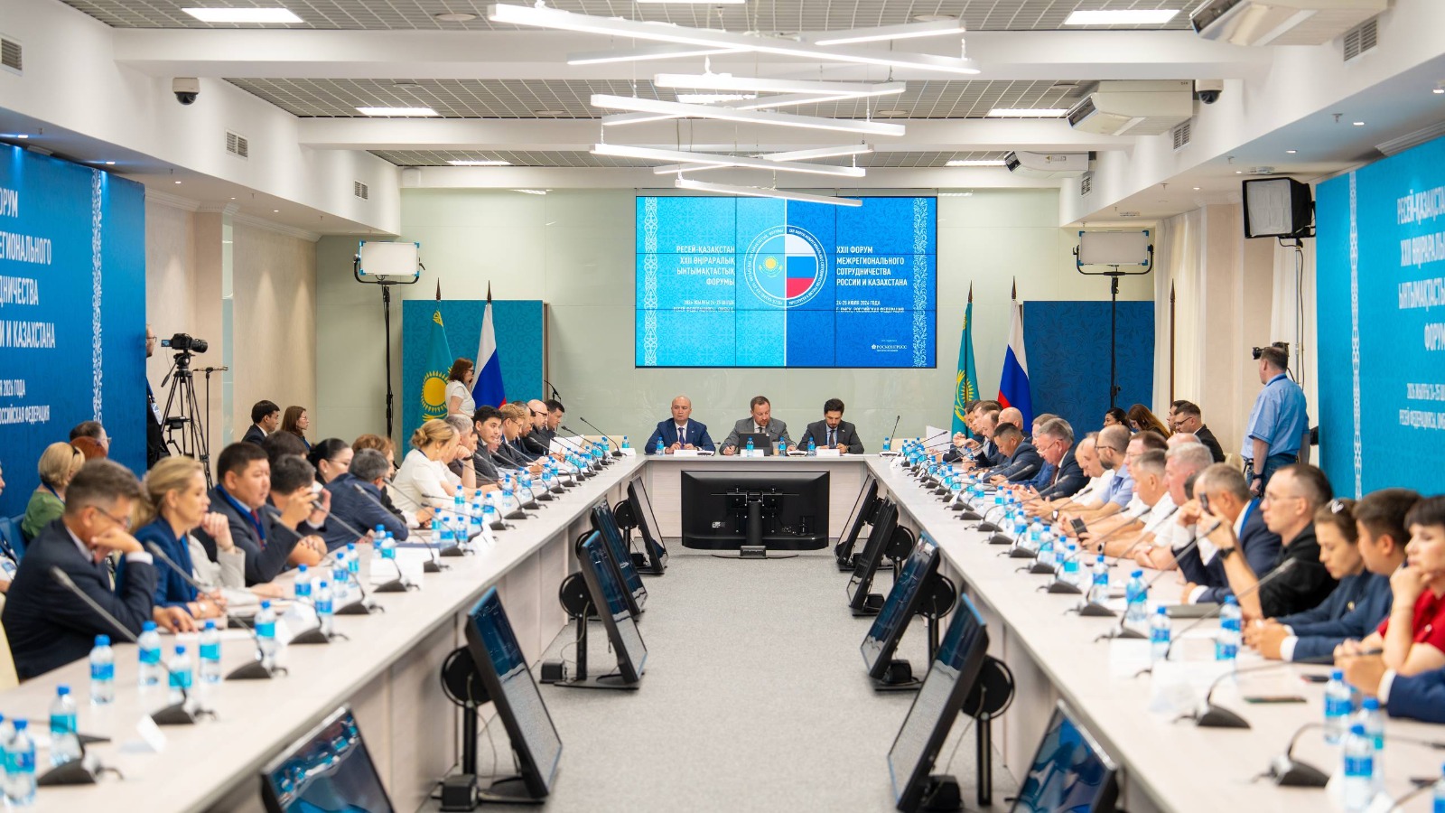 Чиновники из ВКО предложили россиянам создать совместные предприятия по выпуску изделий из дерева