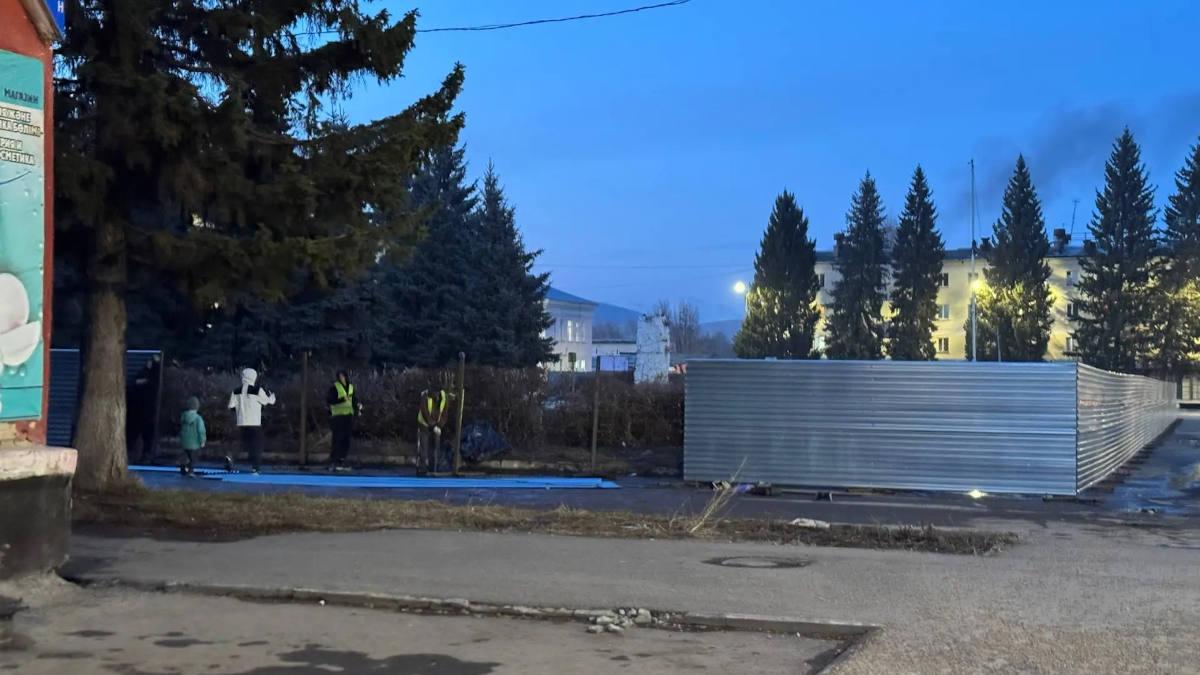 В городе Алтае приступили к благоустройству центральной площади