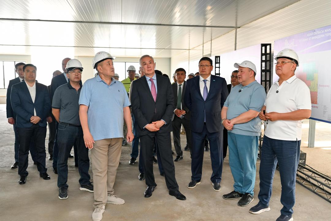 Строительство крупного мясокомбината завершается в области Абай