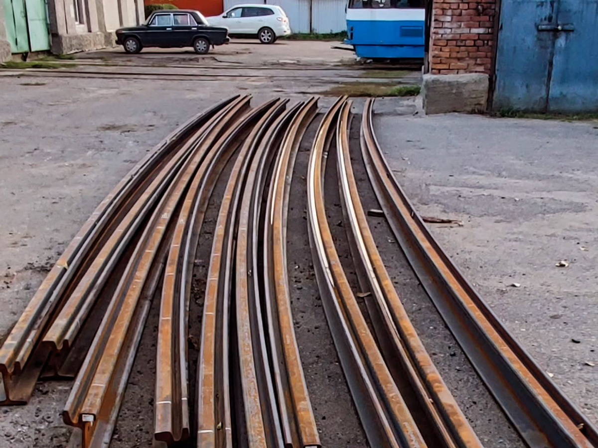 В Усть-Каменогорске планируют отремонтировать несколько трамвайных переездов