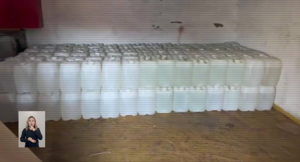 Тайник с химикатами нашли в гаражах Астаны — предотвращено производство наркотиков