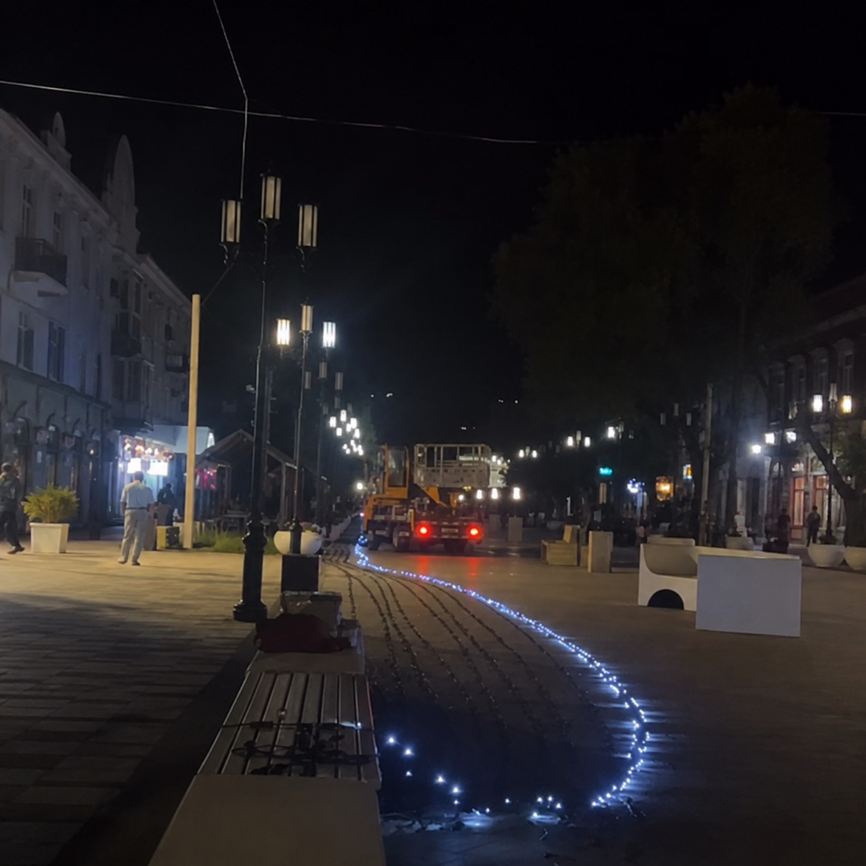 В Усть-Каменогорске на Арбат возвращают «звездное небо»
