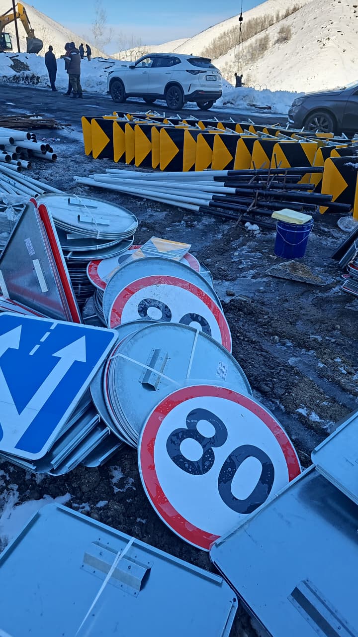 В ВКО объяснили, почему на новом мосту через Пихтовку нет ограждений