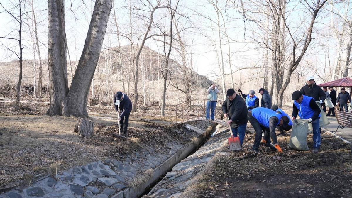 В Усть-Каменогорске завтра пройдет первый общегородской субботник