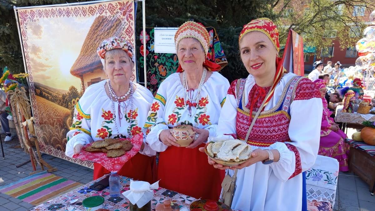 В Риддере отмечают День единства народа Казахстана