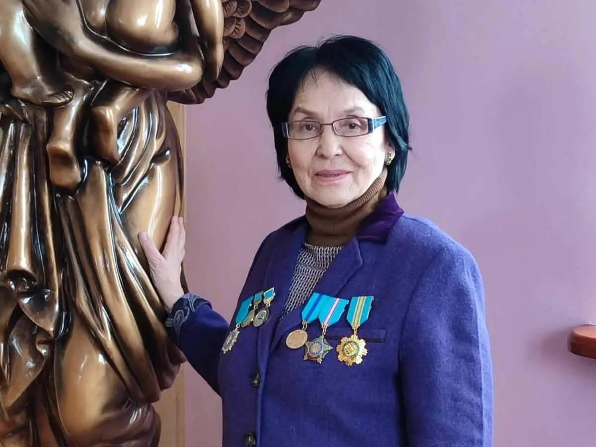 Врач из Усть-Каменогорска помогла сразу трём пассажирам во время авиарейса