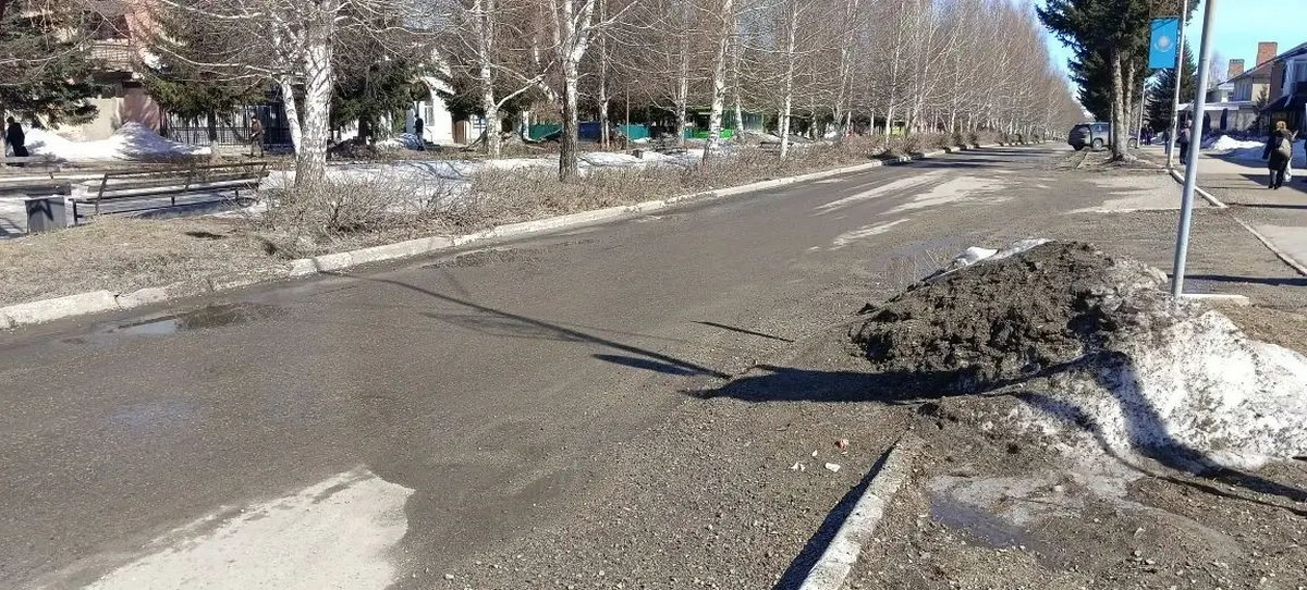 В Риддере смоют песок и камни с городских улиц