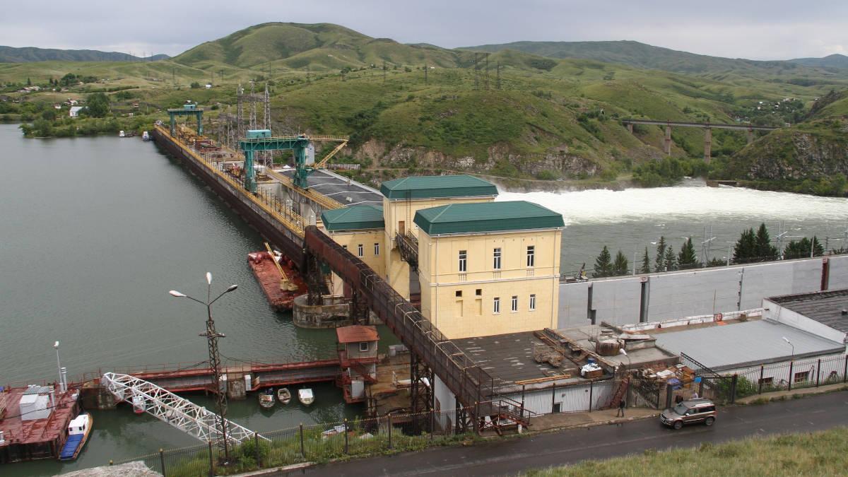 На Иртышском каскаде  ГЭС начался период весеннего половодья