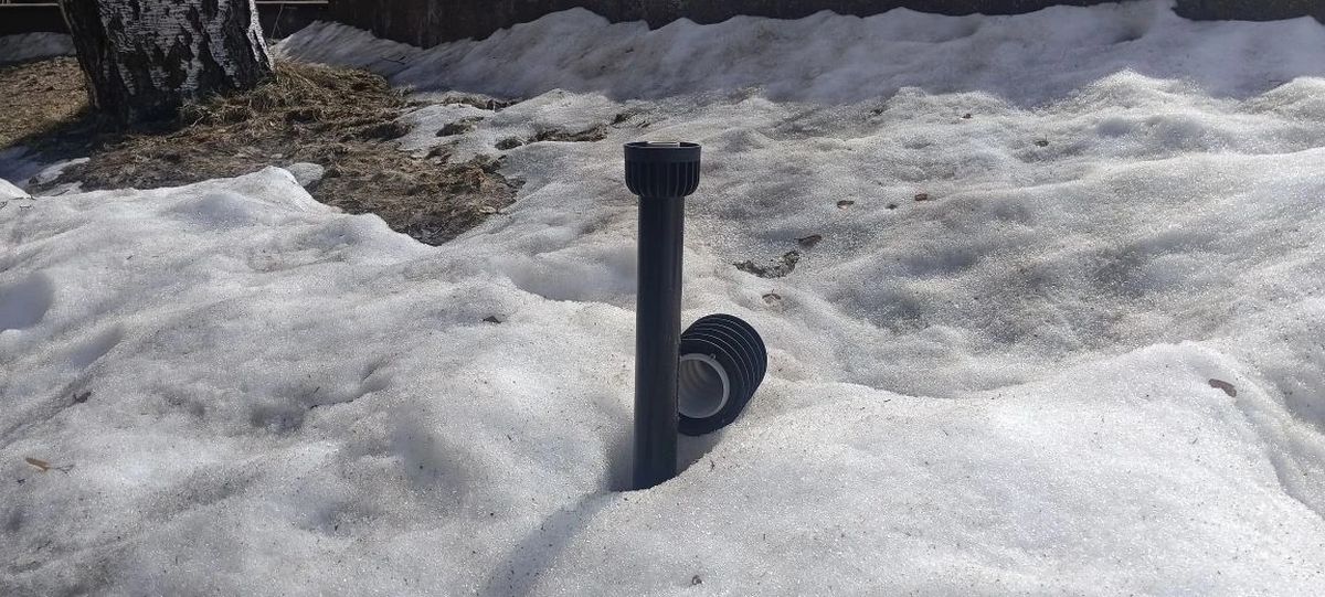 Парк на площади Республики в Риддере местами отремонтируют