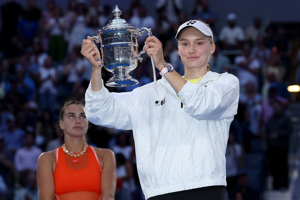 Казахстанка Елена Рыбакина поднялась на первое место рейтинга WTA