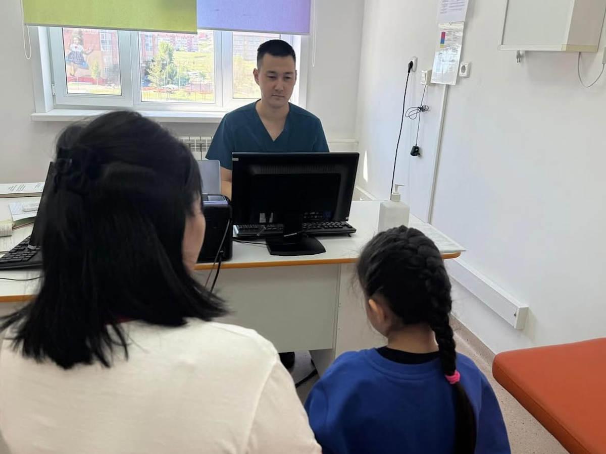 В ВКО убирают педиатрические участки