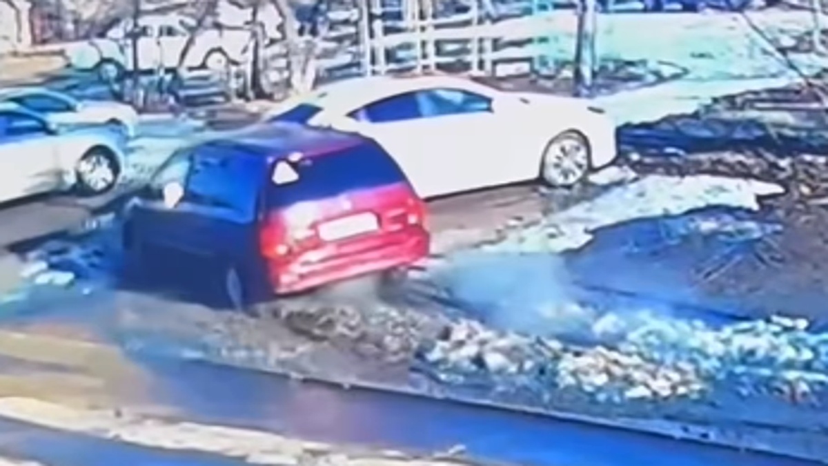 В области Абай пьяная женщина совершила ДТП  