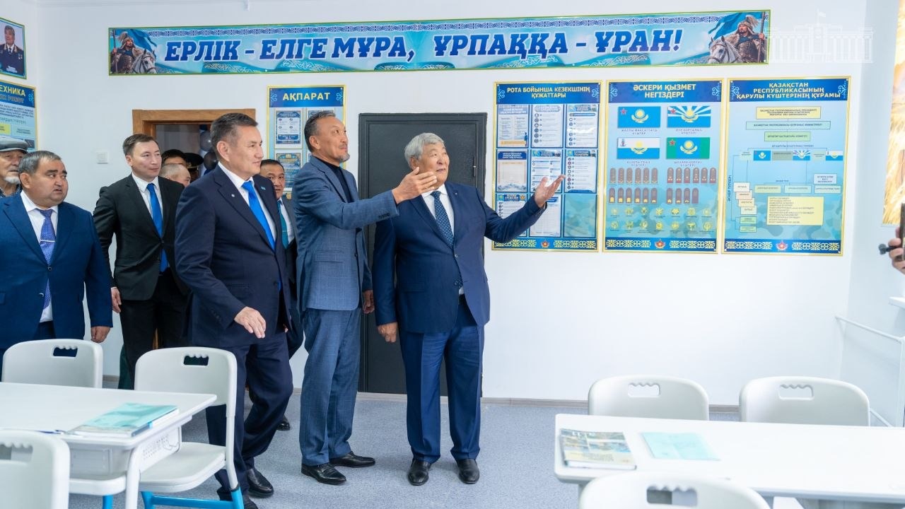 В школе ВКО открыли кабинет НВП имени Токтара Аубакирова