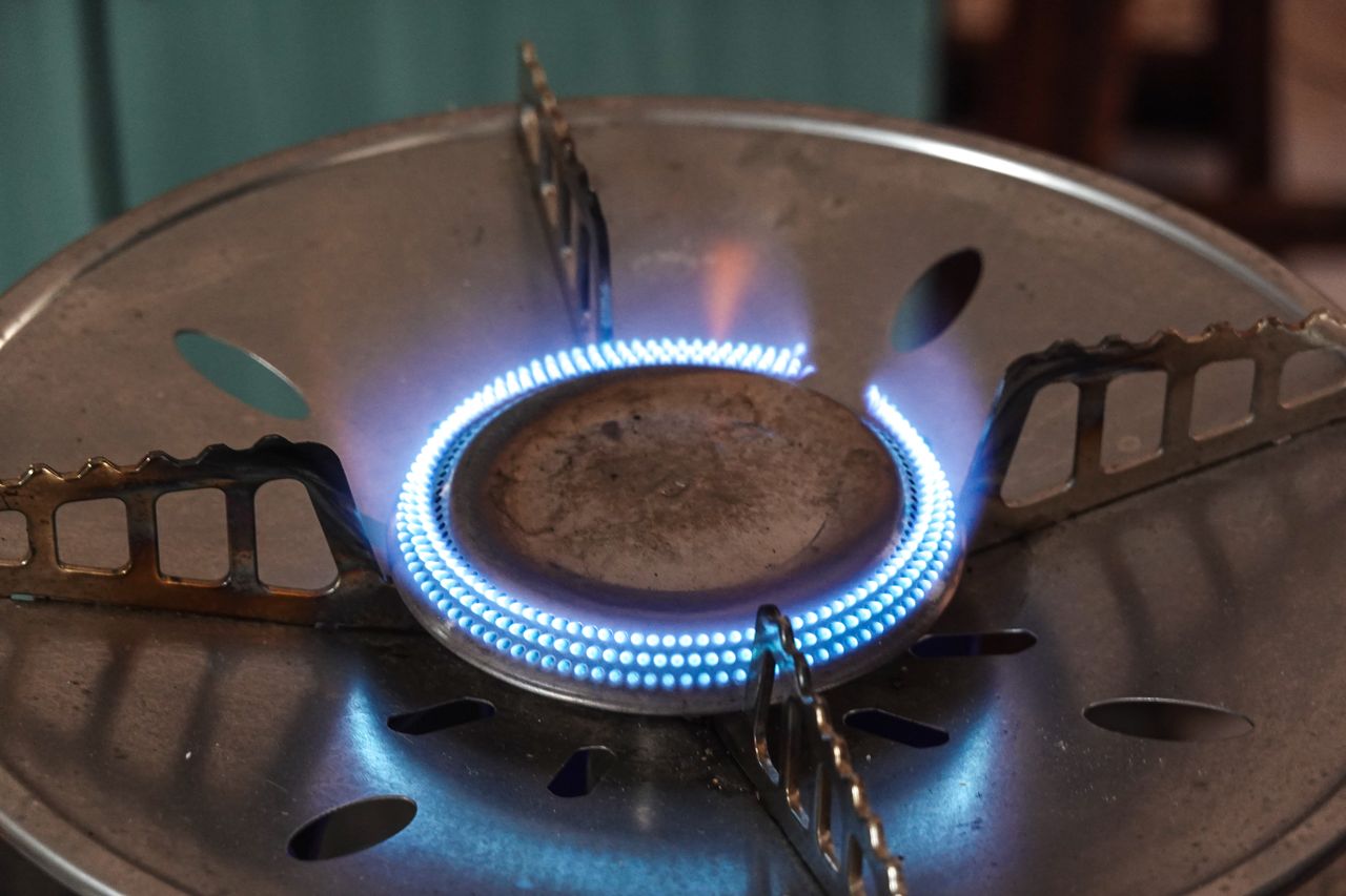 Пьяный мужчина угрожал взорвать газовый баллон в Шахтинске