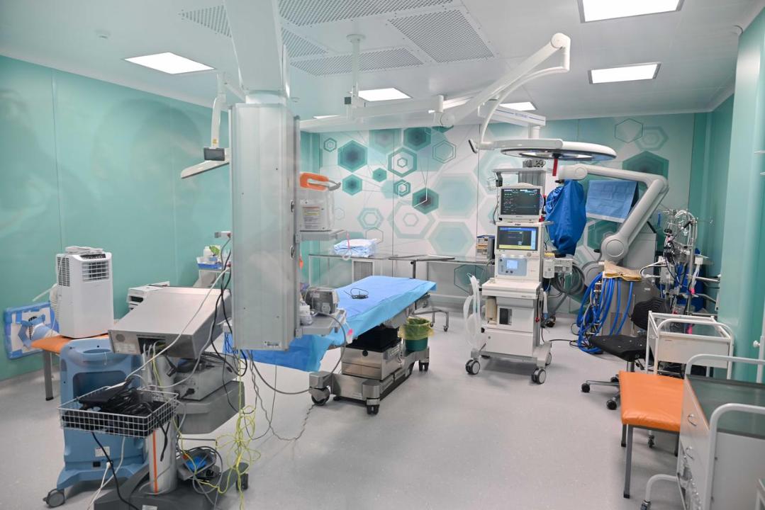 В Семее открыли ангиографическую операционную: аким области Абай посетил БСМП