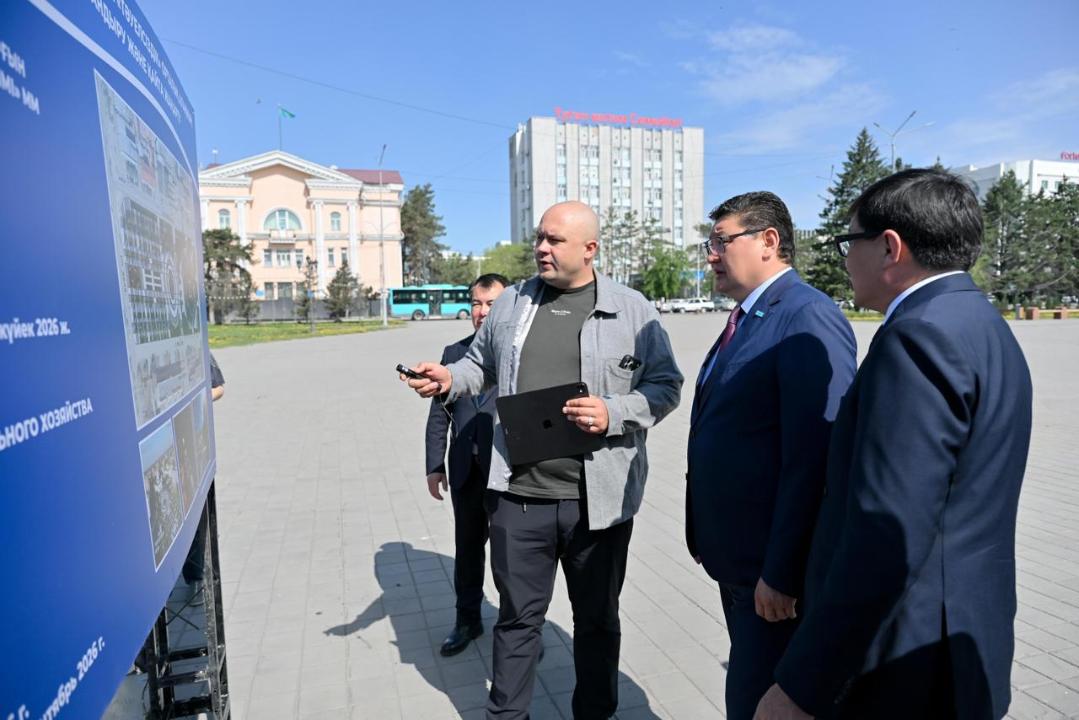 В Семее реконструируют центральную площадь и обновляют фасады зданий