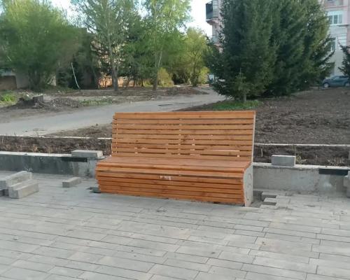 Реконструкция сквера Тайшибаева в Риддере подходит к концу