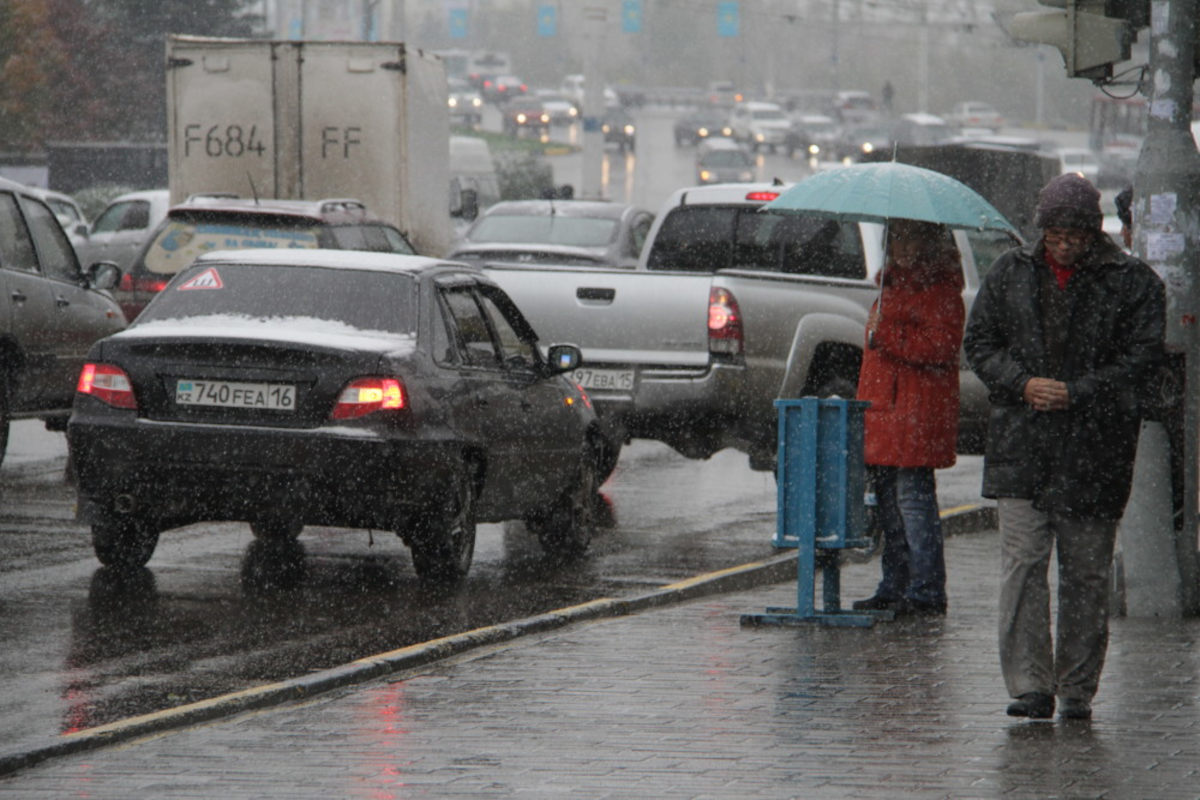 В ВКО ожидается дождь и снег