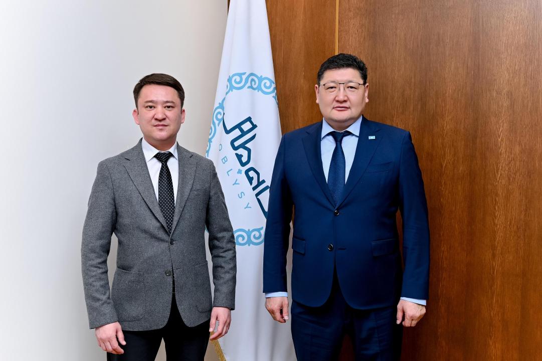 Глава региона встретился с директором областного филиала «Казпочта»