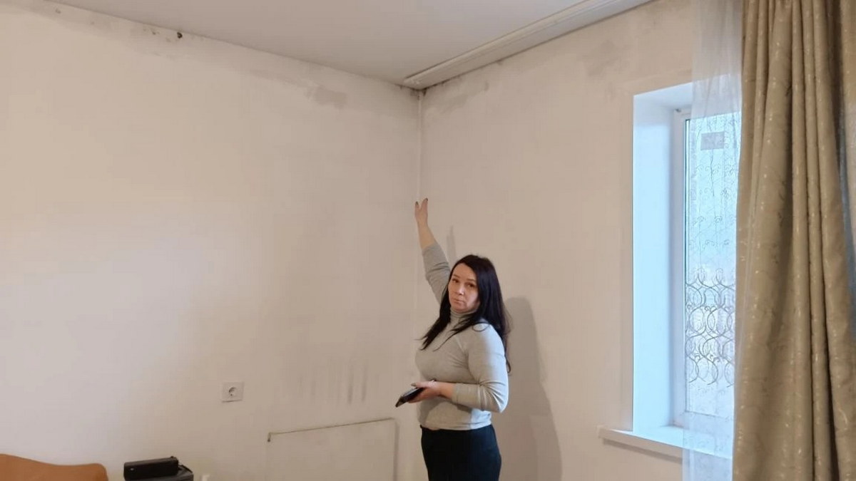 Многодетные семьи из Риддера жалуются на сырость в домах, построенных по программе «Одноэтажный Восток»