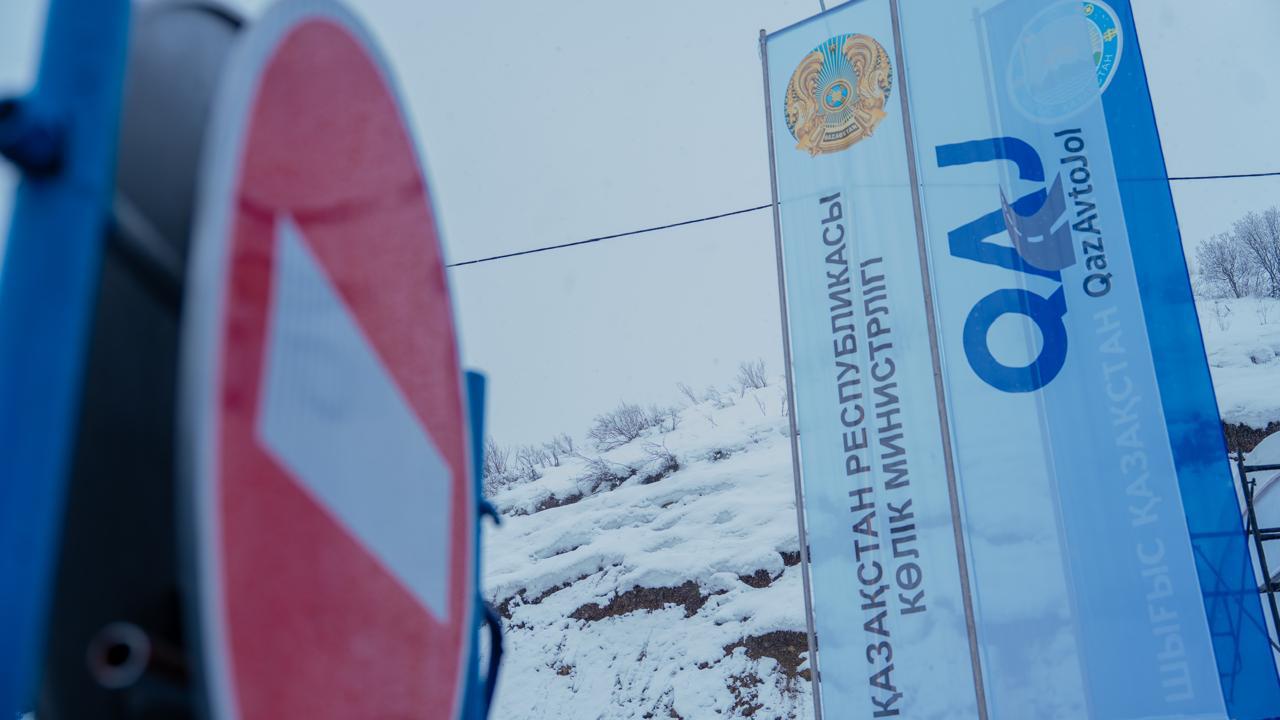 Бұралаң тау жолын айналып өтеді: ШҚО-да жаңа жол мен Қазақстандағы ең биік көпір ашылды