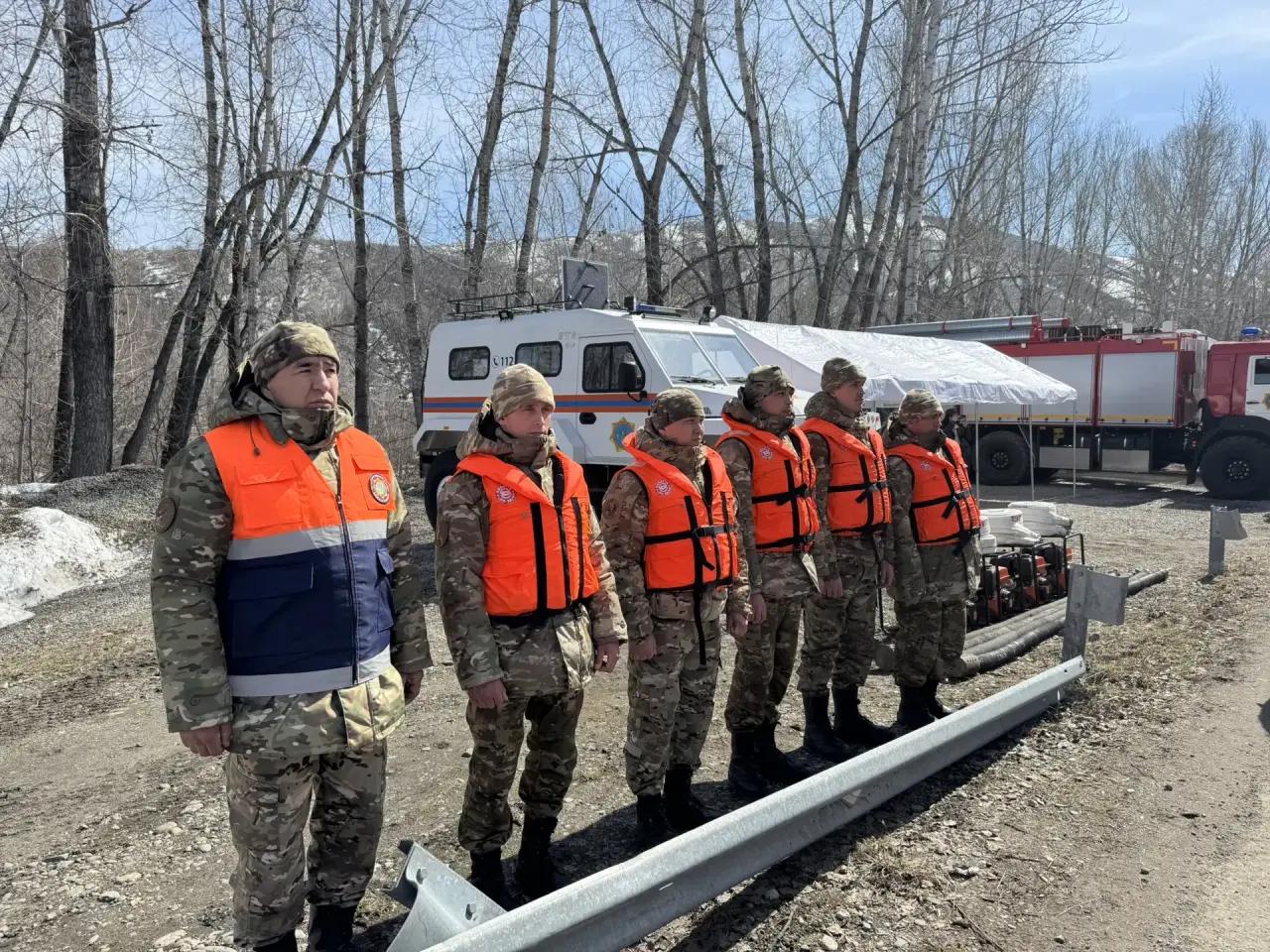 Аким ВКО ознакомился с паводковой ситуацией в районе Алтай