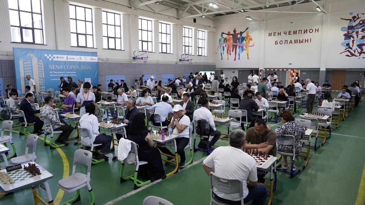В Семее стартовал четвертьфинал шахматного турнира Senat Open